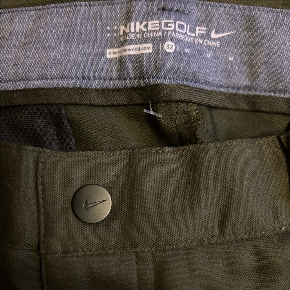 NWT Nike Golf Men's Water Resistant Khaki Green Chinos - Size 32 - Picture 3 of 6